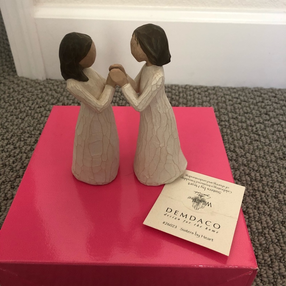 Willow Tree - Sisters by ❤️